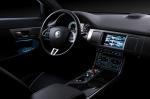 Jaguar XF 2011 года
